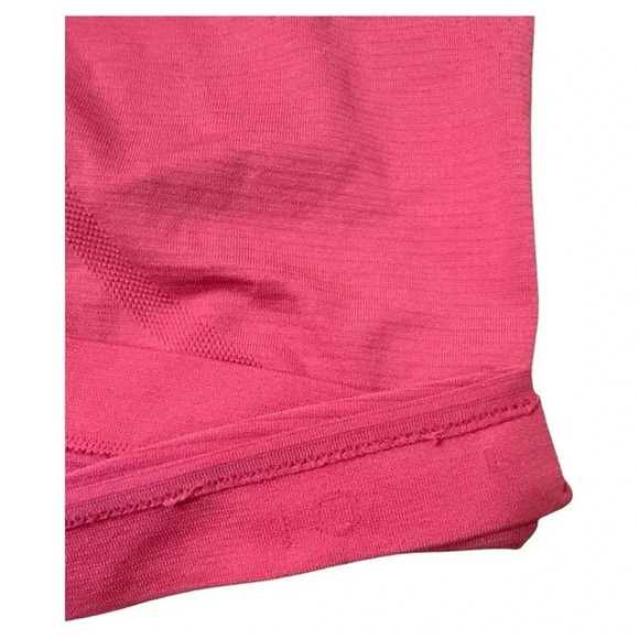 Lululemon Swiftly Tech  Tank Top 2.0 Waist Length Size 10 Lip Gloss Pink - Picture 5 of 8